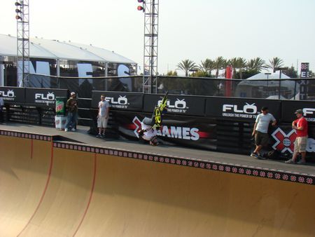 (C) MBN 2007